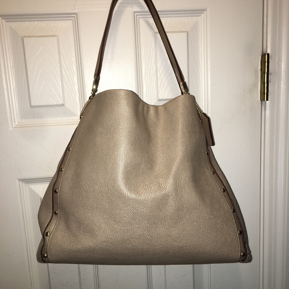 Coach Phoebe Studded #35211 Gold Leather Bag